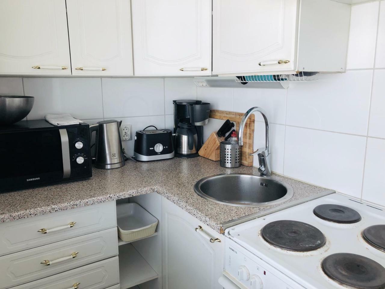 Sweethome Studio 48 City Center Аlbertinkatu 헬싱키 외부 사진